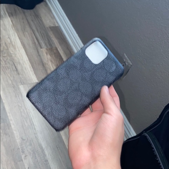 Coach iPhone 11 Pro - Picture 1 of 1